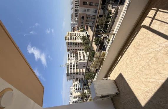 Apartament me dy dhoma gjumi dhe tarracë për mbrëmje të qeta