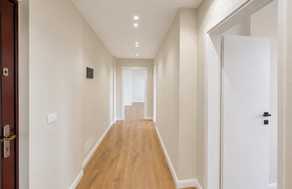 Vollständig renovierte 2-Zimmer-Wohnung zu verkaufen – Kasa Residence, Durrës